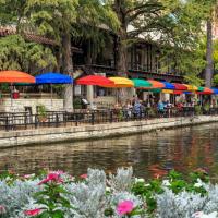San Antonio, TX: Riverwalk Walking Adventure Game